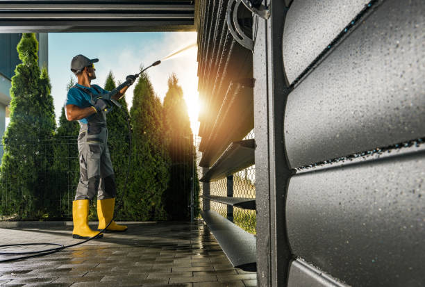 Best Driveway Pressure Washing  in Lake Lorraine, FL